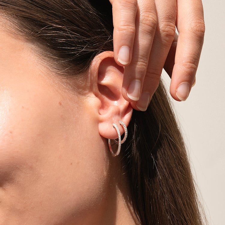 Goldene runde Ohrringe mit Diamanten Boone 142294