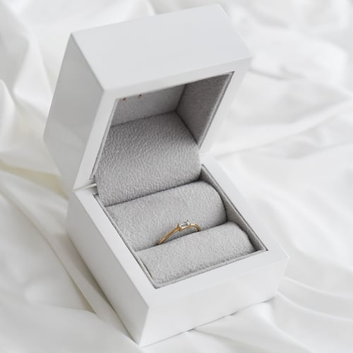 Minimalistischer Ring mit Aquamarin Koos