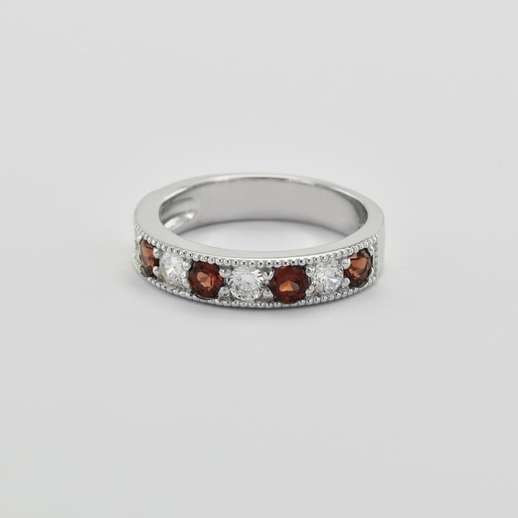 Silberner Eternity-Ring mit Granaten Ednah 31847
