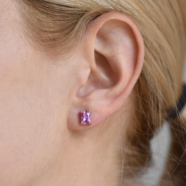 Silberne Ohrstecker mit Saphiren 20445