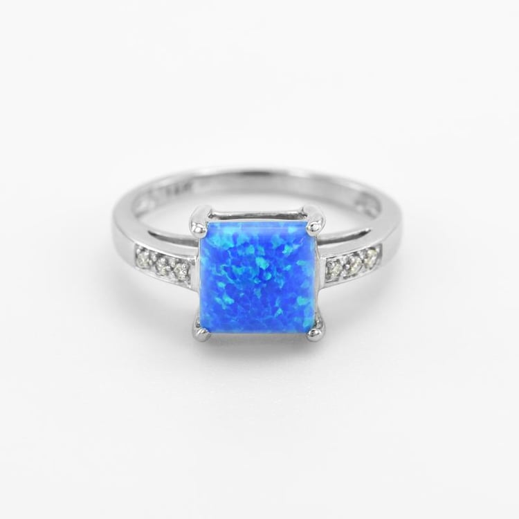 Ring mit Opal 46684