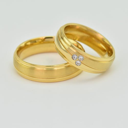 Goldene Trauringe mit Diamanten Eloy