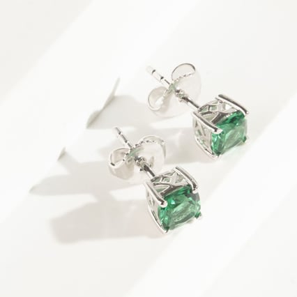 Silberne Ohrringe mit simulierten Smaragden Drary