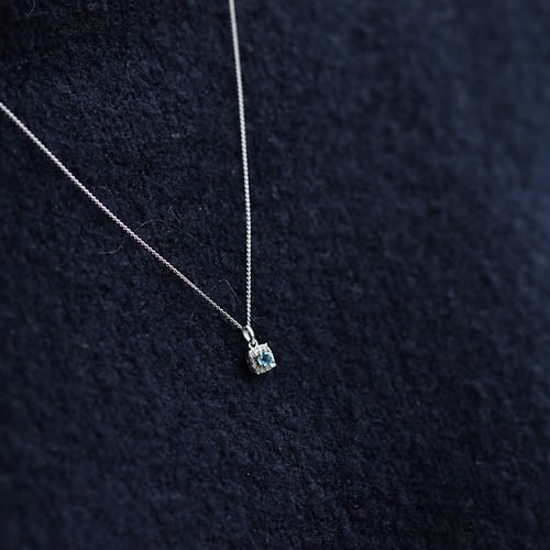 Schmuckset mit Aquamarinen und Diamanten Brisa