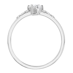 Verlobungsring mit Buchstaben und Lab Grown Diamanten Diana