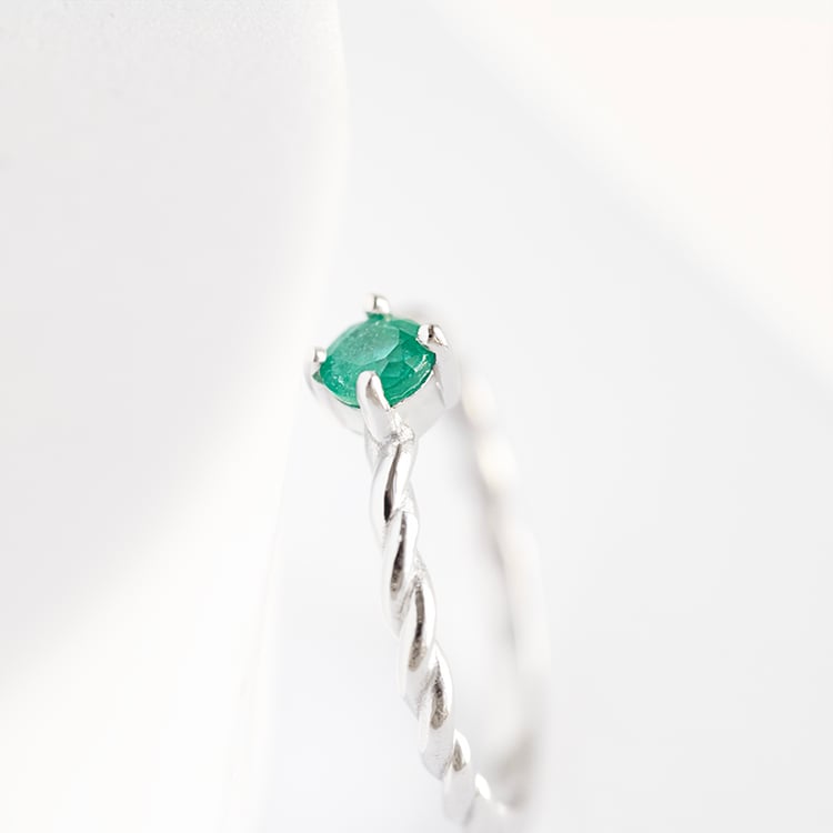 Geflochtener Ring mit Smaragd Nelson 145549