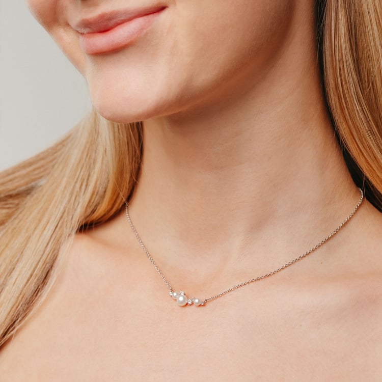 Silberner Perlenanhänger mit weißen Topasen Tahira 163949