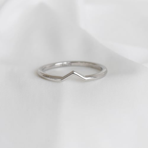  Minimalistischer Ring Villiane