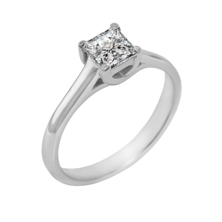 Goldring mit Diamanten