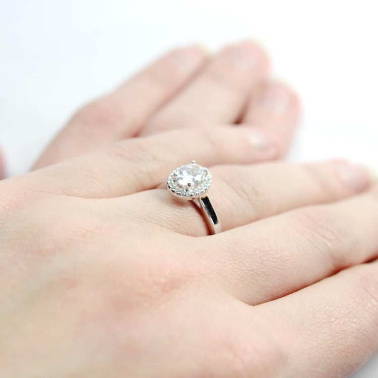 Goldring mit Diamanten 5011