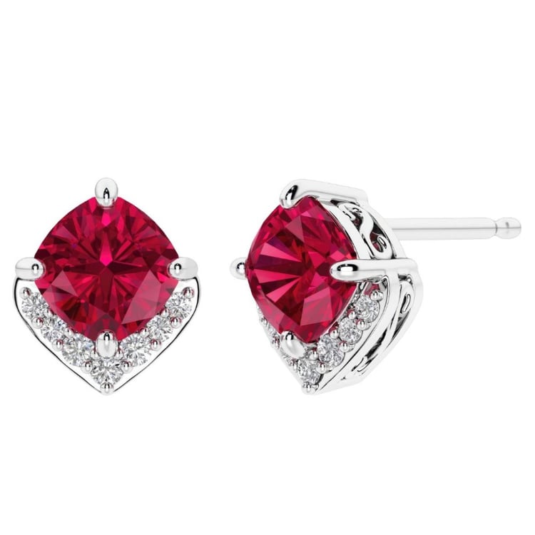 Ohrstecker in Silber mit Rubin