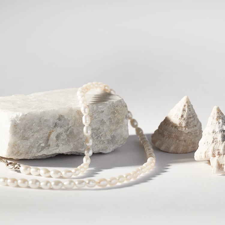 Silberne Perlenkette Lucille 142186