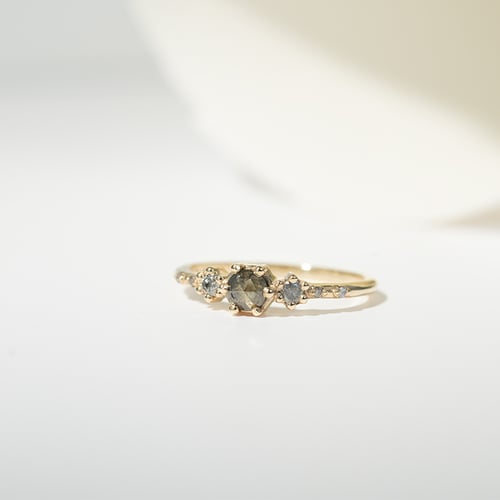 Verlobungsring mit Salt and Pepper Diamanten Willa