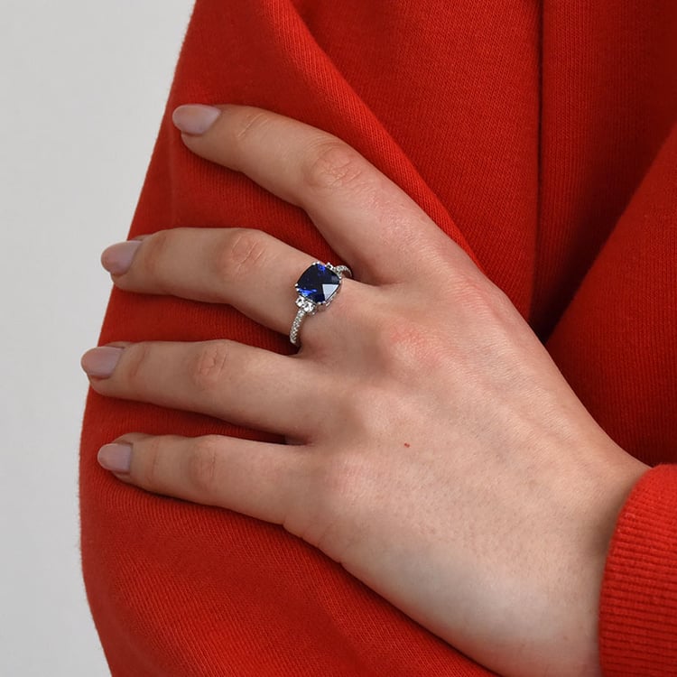 Verlobungsring aus Gold mit Diamanten 78539