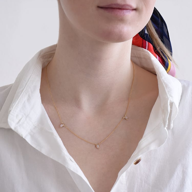 Kette mit weißen Opalen Juuso 96293