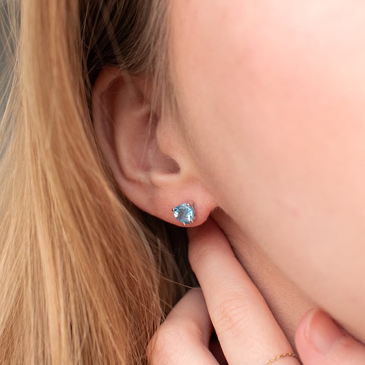 Zauberhafte Ohrringe aus Gold mit Topasen im Herz-Form Kaciah 135512