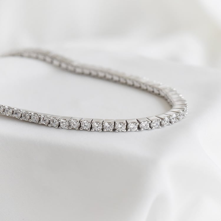 Elegantes silbernes Armband mit Zirkonia Terrell 90622