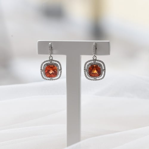 Padparadscha Saphir in silbernen Ohrringen mit Zirkonia Sanna