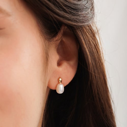 Elegante Perlenohrringe aus Gold Adele