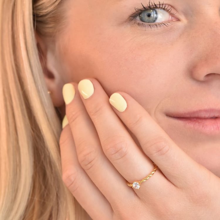 Gedrehter Ring mit einem Lab Grown Diamanten Nelson 129338