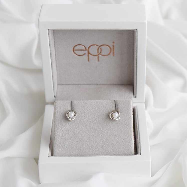 Ungewöhnliche Ohrringe aus Gold mit Perlen Chiarla 91437