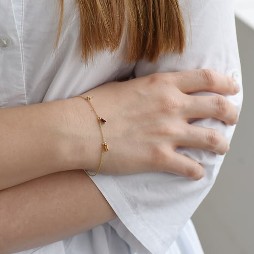 Goldenes Armband mit Citrin, Granat und Saphir Veera