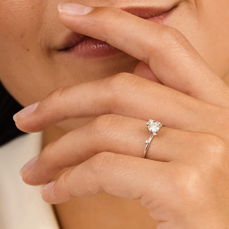 Cluster Verlobungsring mit 0.3ct Naturdiamanten Rosa 162700