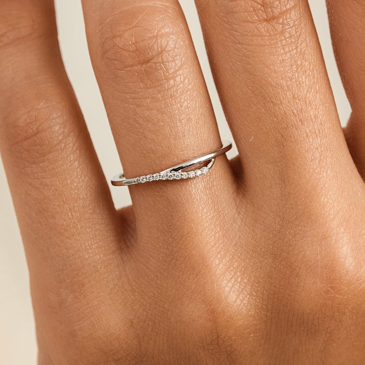 Atypischer Ring aus Gold mit Lab Grown Diamanten Terje 163031