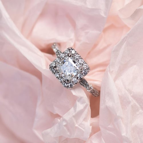 Vintage Verlobungsring mit Prinzessdiamant Josephine