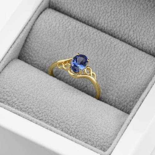 Goldring mit ovalen Tansaniten Musa