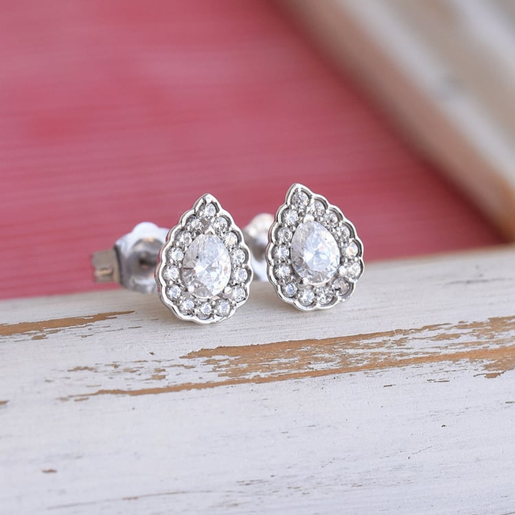 Zarte Ohrringe mit Diamanten Neda 85838