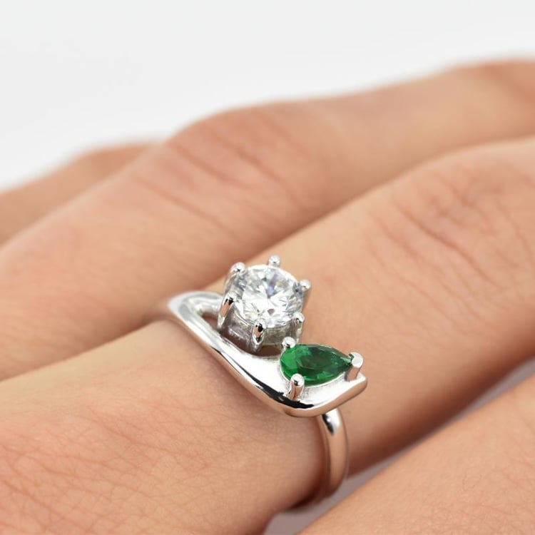 Platinring mit Diamanten 23848