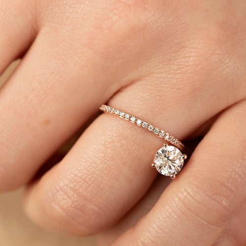 Unkonventioneller Verlobungsring mit Diamanten Cyrus