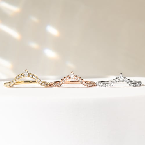 Eternityring in V-Form mit Lab Grown Diamanten Phineas