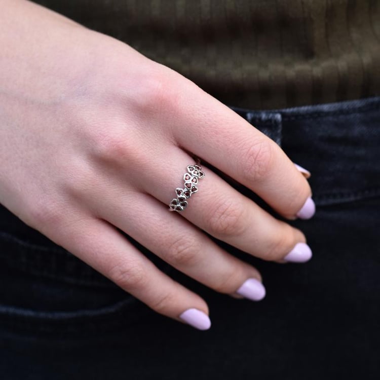 Goldener Ring mit Granat-Blüten Washi 44963