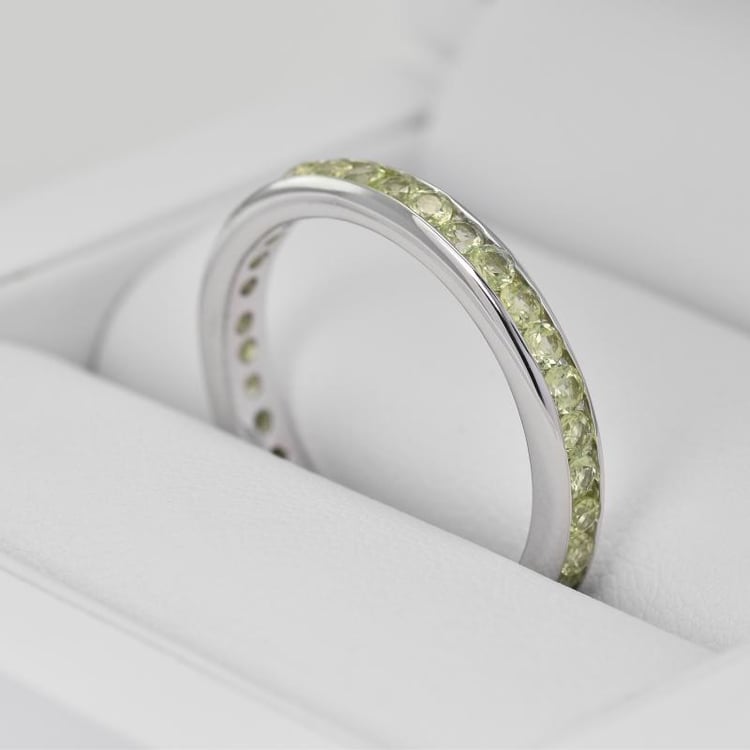 Olivin Eternity-Ring aus Silber Urian 14432