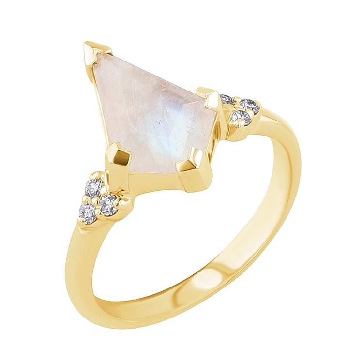 Einzigartiger Ring mit einem Mondstein Kettil 124086