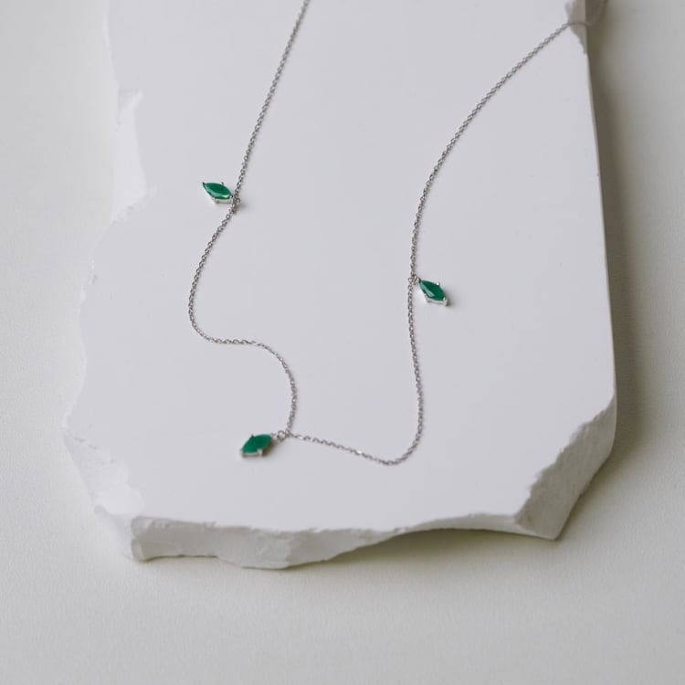 Goldene Kette mit brasilianischen Smaragden 164067