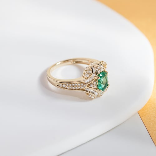 Goldring mit ovalen Smaragden und Diamanten Zane