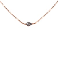 Halskette mit Salt and Pepper Diamant in Kite Form Ranka