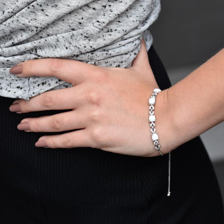 Silbernes Armband mit weißen Cushion-Opalen Wanda 30809