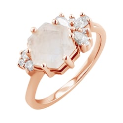 Einzigartiger Ring mit Mondstein und Moissaniten Anita