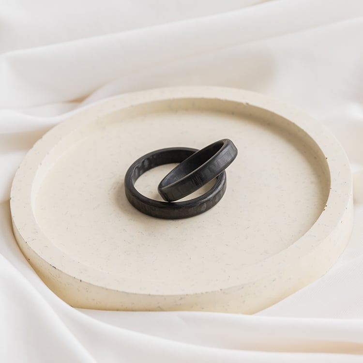Flacher Ehering aus Carbon mit abgeschrägten Kanten Versiss 120719