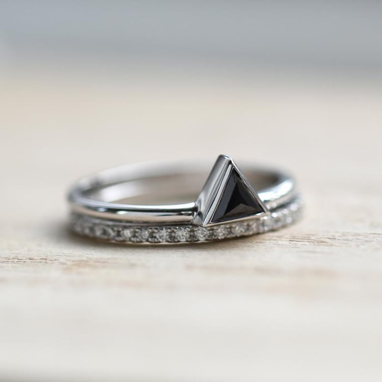 Set mit Eternity-Ring und schwarzem Trillion-Diamantring Begona 30362