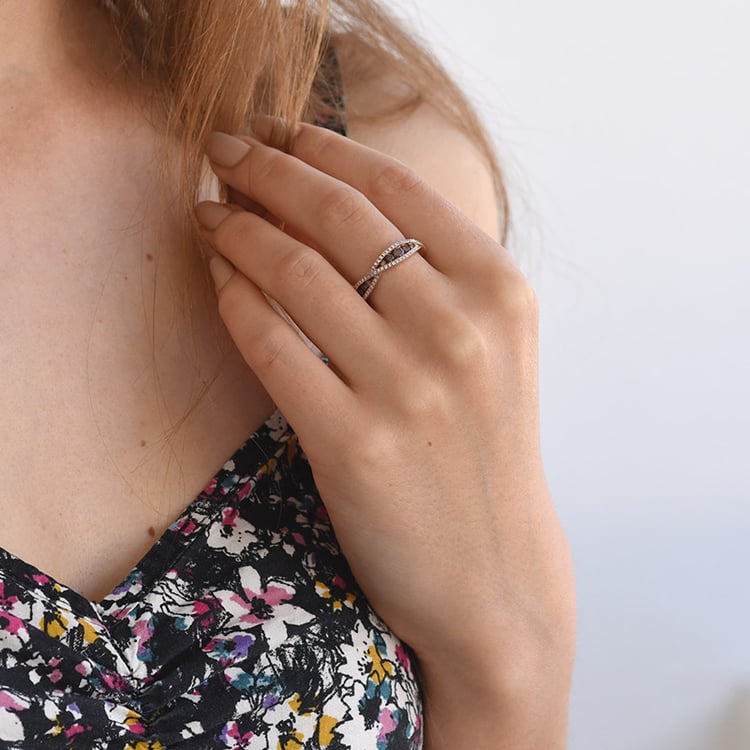 Ring mit Diamanten 68841