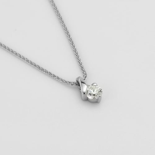 Platinanhänger mit Diamanten Ivory