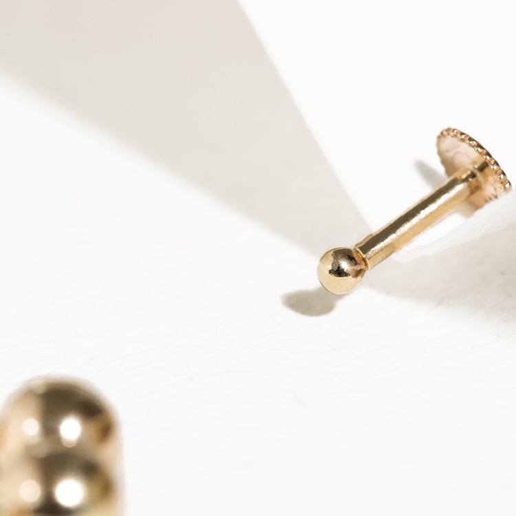 Goldener Labret Piercing Ohrstecker Izis 123123