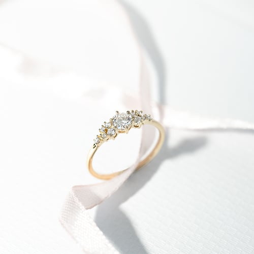 Romantischer Verlobungsring mit Lab Grown Diamanten Donell