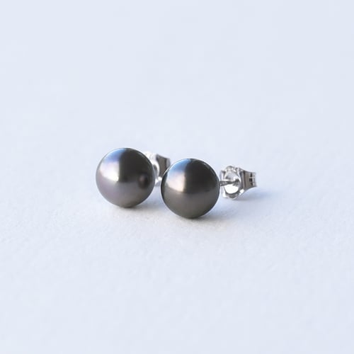 Elegante Ohrringe mit schwarzen Perlen Balbe