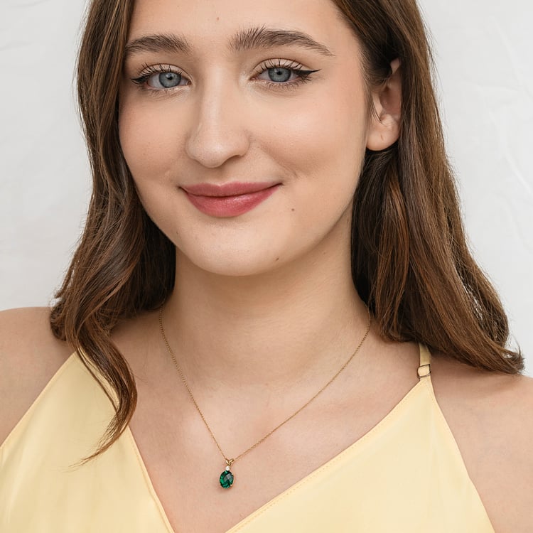 Goldener Anhänger mit Lab Grown Smaragd Marta 165047